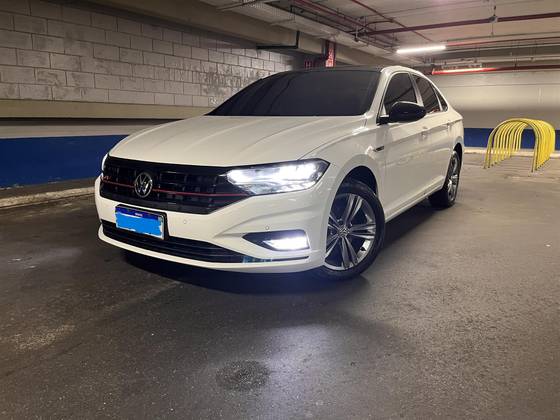 VOLKSWAGEN JETTA 1.4 250 TSI TOTAL FLEX R-LINE TIPTRONIC